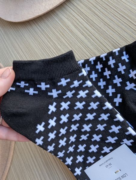 Шкарпетки короткі жіночі Happy Socks чорні Хрестики демісезонні фото
