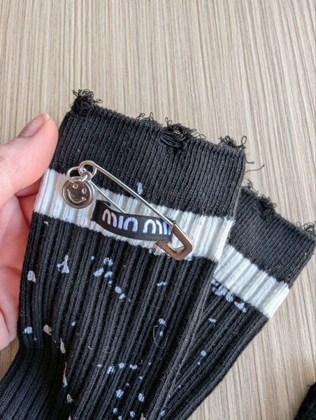 Шкарпетки жіночі D.L Sock чорні Булавка демісезонні фото