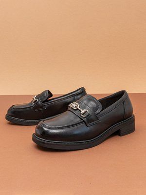 Жіночі лофери туфлі Fashion 56625 чорні натуральна шкіра фото