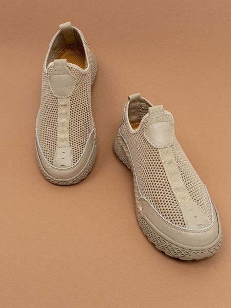 Чоловічі кросівки літні Fashion 857 бежеві сітка без шнурків фото