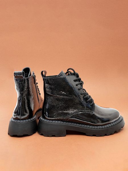 Жіночі черевики Patterns 720551-1 чорні лакові зимові фото
