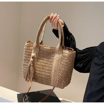 Жіноча солом'яна сумка Viks 9197 коричнева 23х8х33 фото