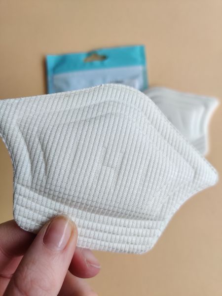 П'яткоутримувач для взуття HeelPatch 10 мм під вирізку молочний фото