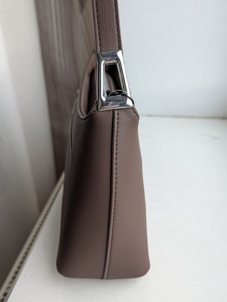 Жіноча сумка Alex&Mia CD-9661 шоколадна екошкіра 13х8х28 фото
