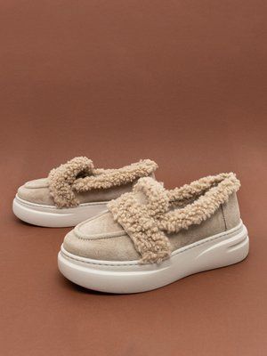 Жіночі утеплені лофери Patterns 710930-8 бежеві натуральна замша зимові фото