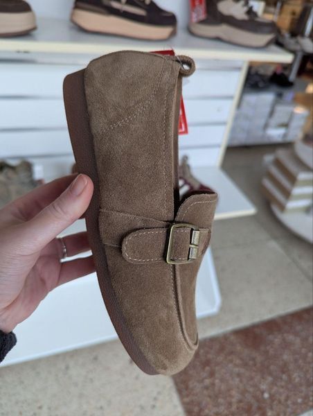 Жіночі туфлі лофери Fashion 5521 коричневі натуральна замша фото