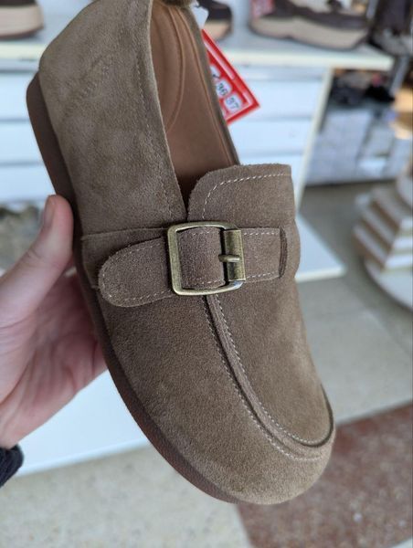 Жіночі туфлі лофери Fashion 5521 коричневі натуральна замша фото