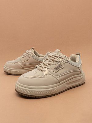 Жіночі кросівки Fashion Q1806 бежеві екошкіра фото