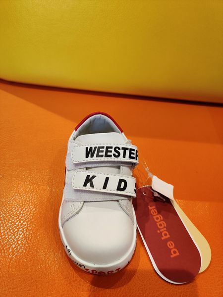 Кросівки для хлопчика Weestep 3060525 білі демісезонні фото